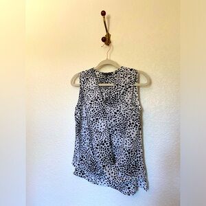 White with black blouse, size small, sleeveless top, business casual